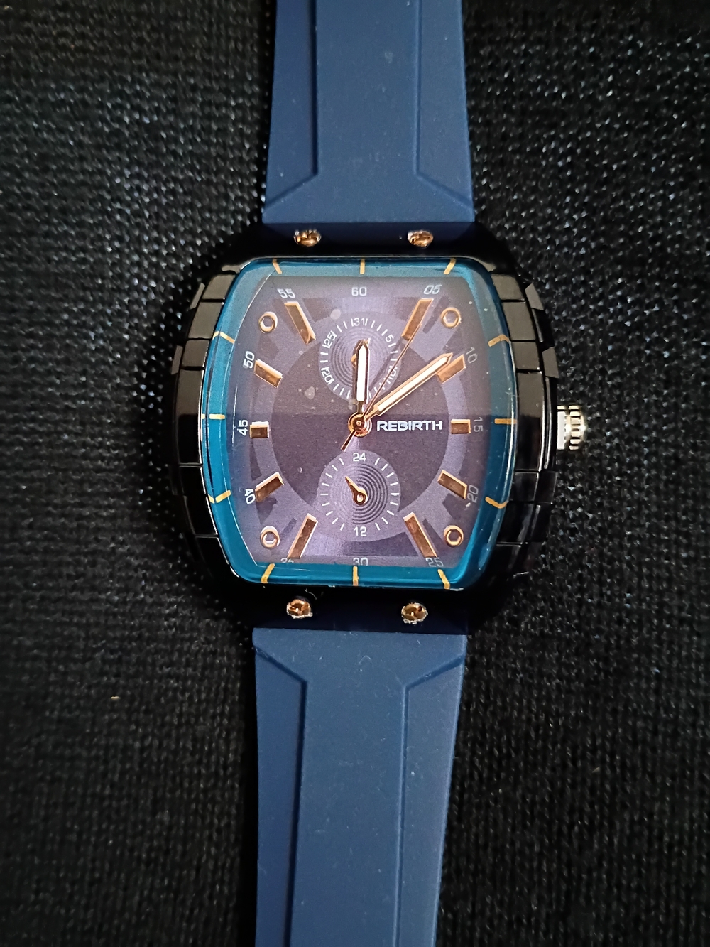 *NWOT* Women's Blue Silicone Strap Watch with Gold Accents
